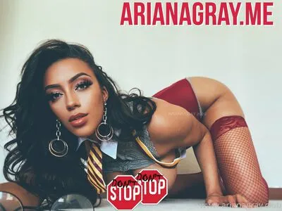 arianagrayfree / arianagrande фото голая #0103