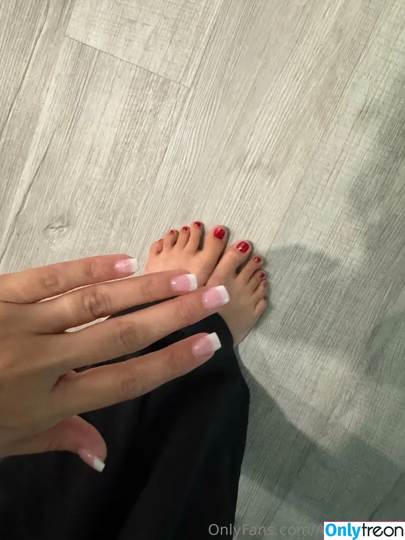 arianamarie nude photo #0787 (msarianamarie)