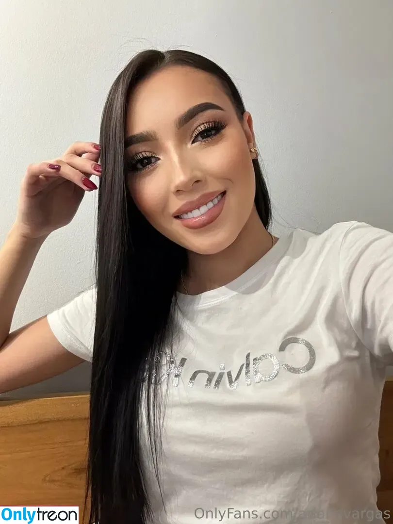 arianavargas голая photo #0121 (arianavargas)