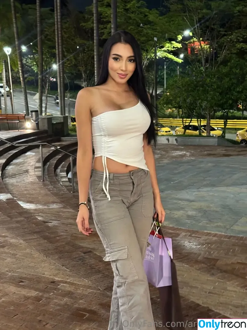 arianavargas nude photo #0152 (arianavargas)