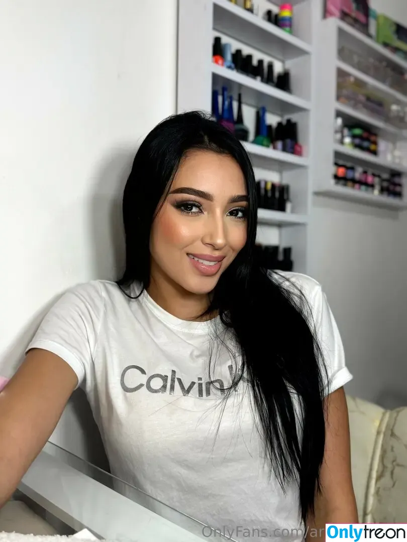 arianavargas голая photo #0186 (arianavargas)