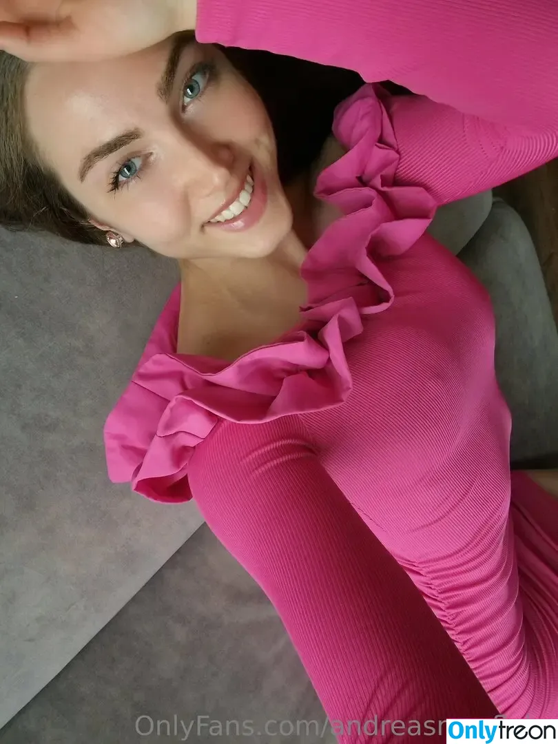 arianna.xx nude photo #0135 (arianna.xx_)