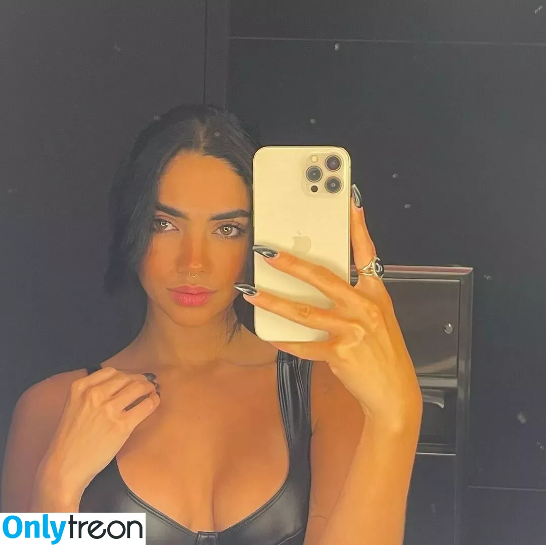 Arianny Negron голая photo #0039 (ariannynegron)