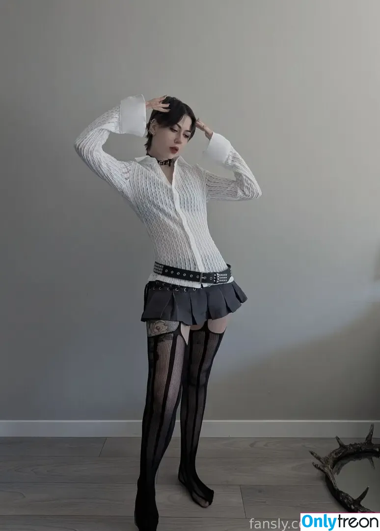 Ariar0e nude photo #0018 (ariar0e_)