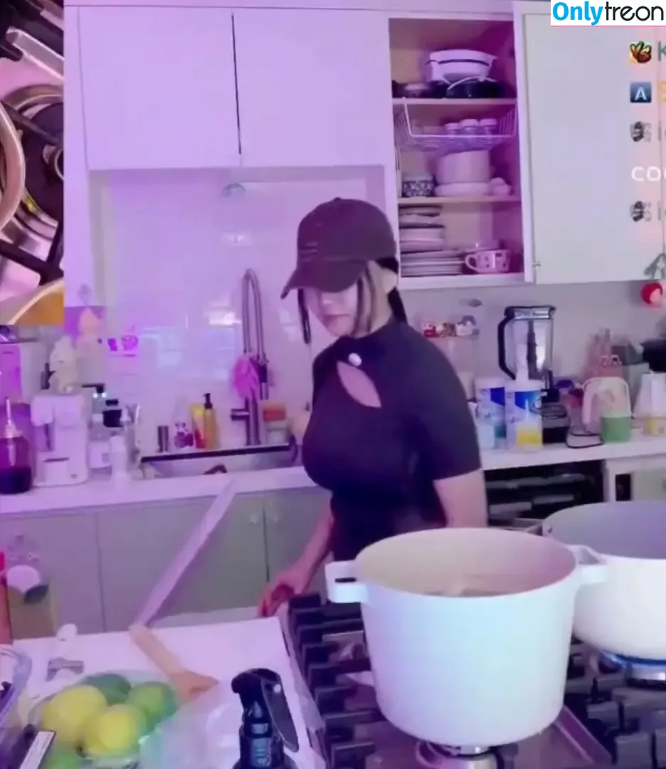AriaSaki голая photo #1773 (annoyingaria)