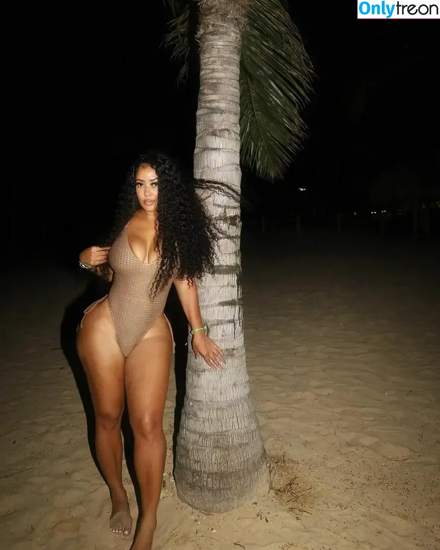ariees голая photo #0005 (renea jackson / thearieeamor)