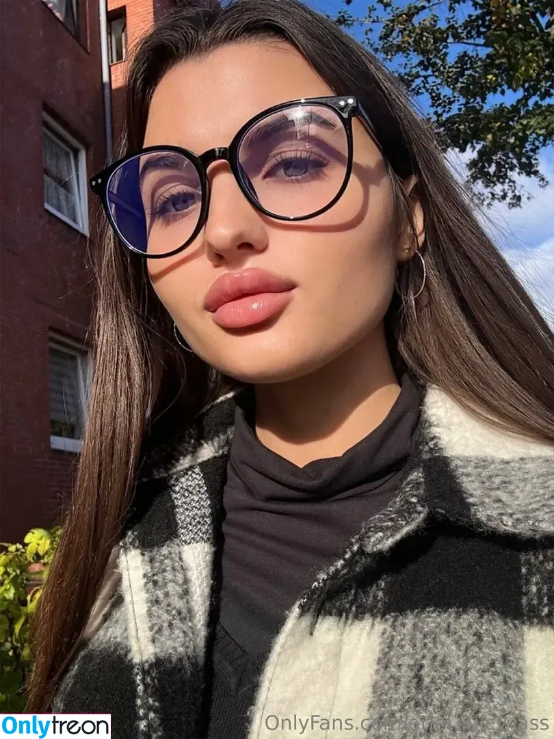 ariel_juicy_ass голая photo #0003 (ariel_juicy_ass)