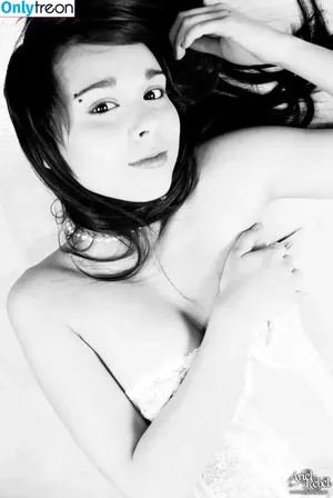 Ariel Rebel / arielrebel / missarielrebel фото голая #1915