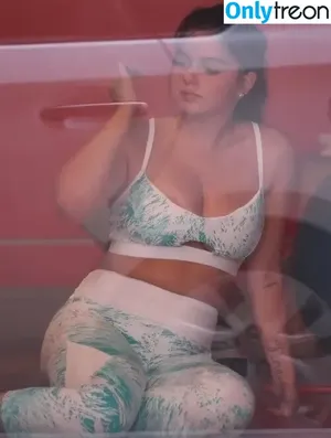 Ariel Winter / arielwinter фото голая #1448