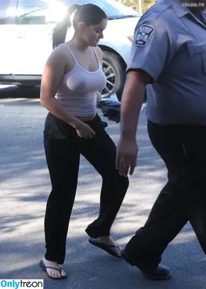 Ariel Winter / arielwinter фото голая #1469