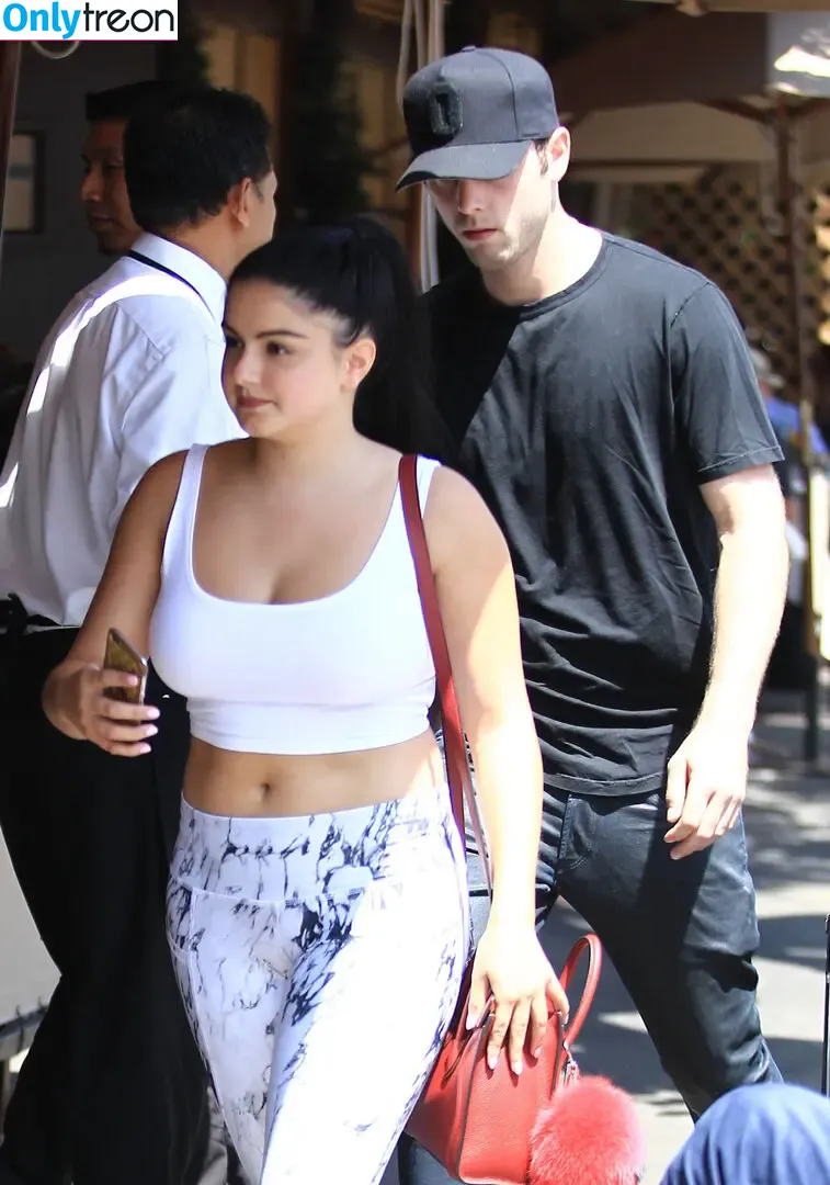 Ariel Winter nude photo #1259 (arielwinter)