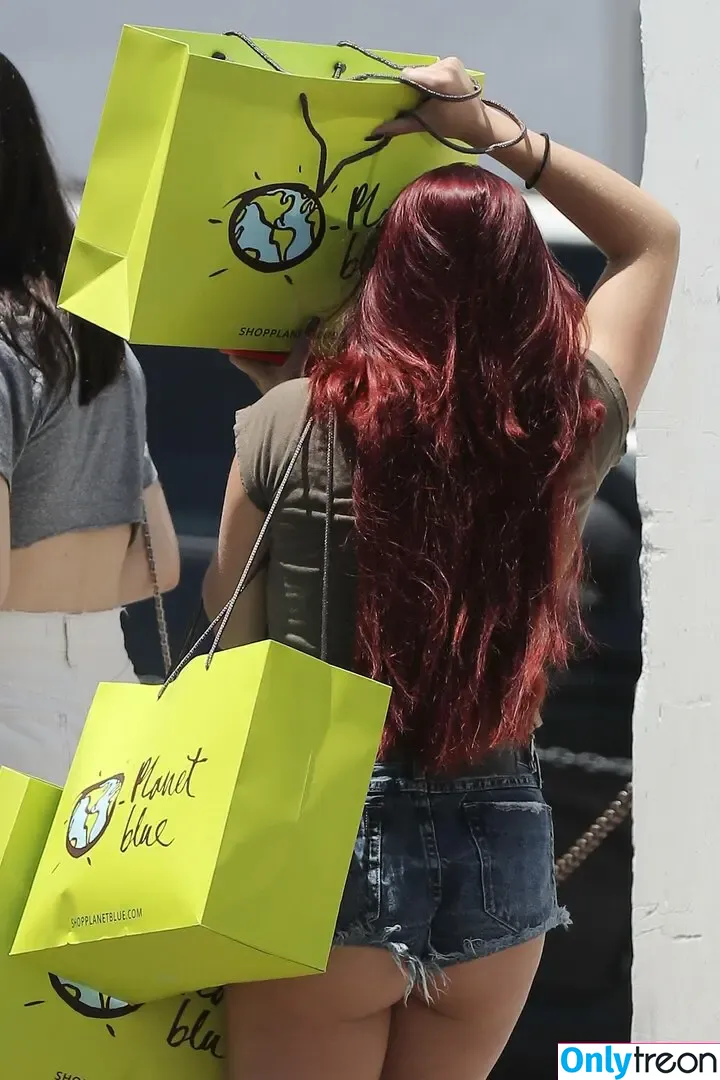 Ariel Winter голая photo #1282 (arielwinter)