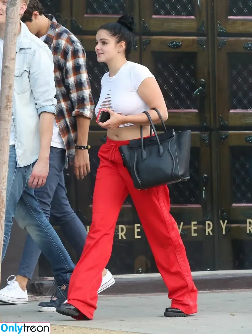 Ariel Winter голая photo #1301 (arielwinter)
