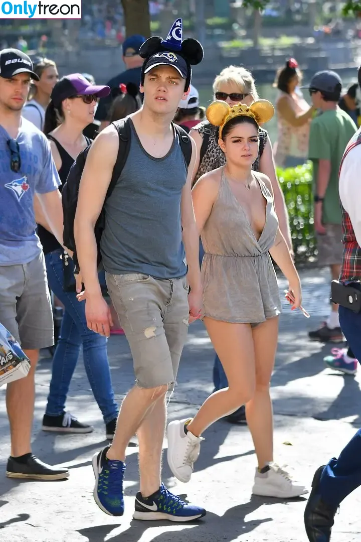 Ariel Winter голая photo #1313 (arielwinter)