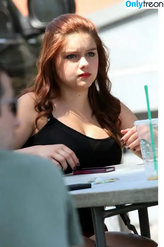 Ariel Winter голая photo #1348 (arielwinter)