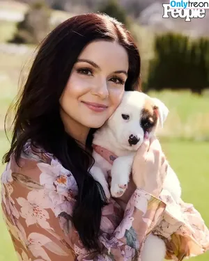 Ariel Winter / arielwinter nude photo #2135