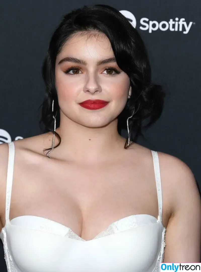 Ariel Winter голая photo #2027 (arielwinter)