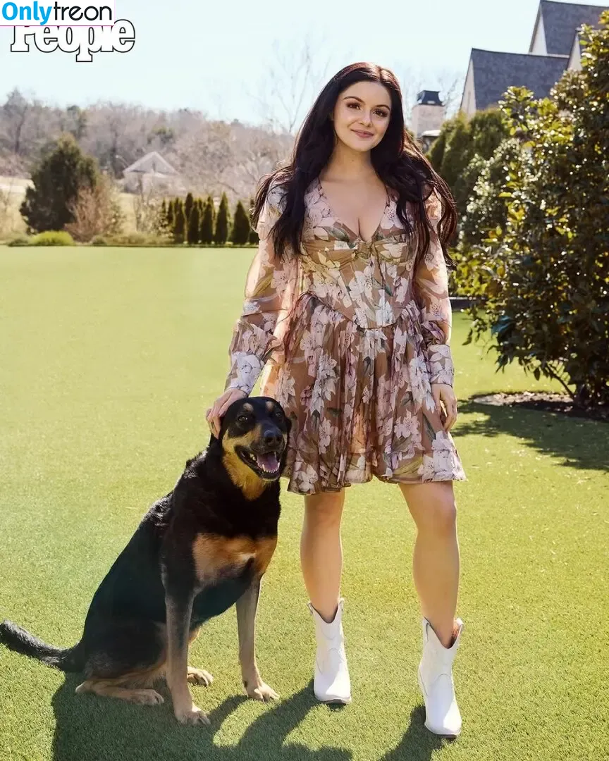 Ariel Winter nude photo #2133 (arielwinter)