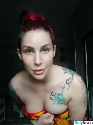 arielrhoades / arielllr nude photo #0008