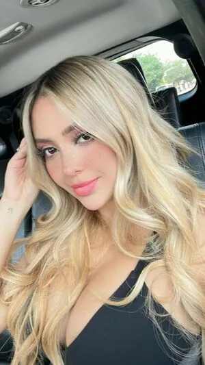 AriGameplays / ari_gameplays nude photo #0055