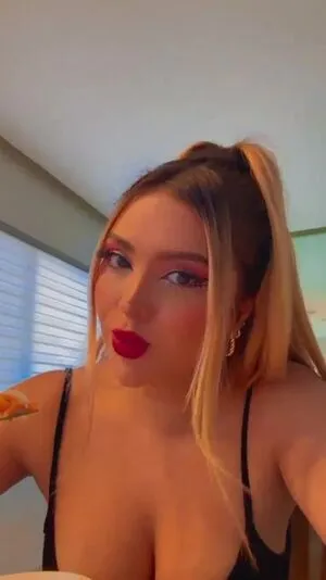 AriGameplays / ari_gameplays nude photo #0177