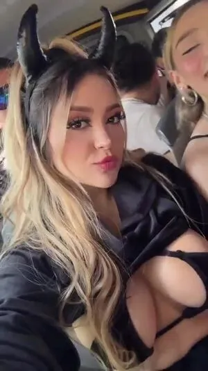 AriGameplays / ari_gameplays nude photo #0180