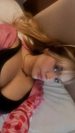 AriGameplays / ari_gameplays nude photo #0244