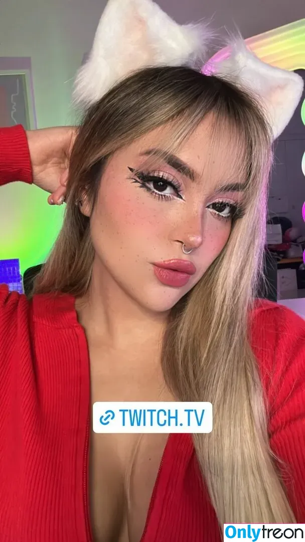 AriGameplays nude photo #0402 (ari_gameplays)