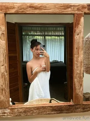 arilaviee.free / Ariel Next Door / ArielLush / Arilaviee / LoveMeGentle / arilavieeback nude photo #0016