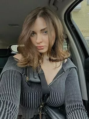 Arina Berdnikova / Ahrinyan / nyasharisha фото голая #0454