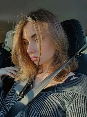 Arina Berdnikova / Ahrinyan / nyasharisha фото голая #0480