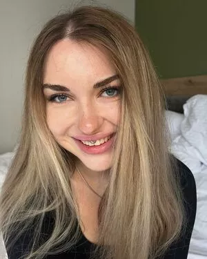 Arina Berdnikova / Ahrinyan / nyasharisha фото голая #0533