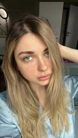 Arina Berdnikova / Ahrinyan / nyasharisha фото голая #0539