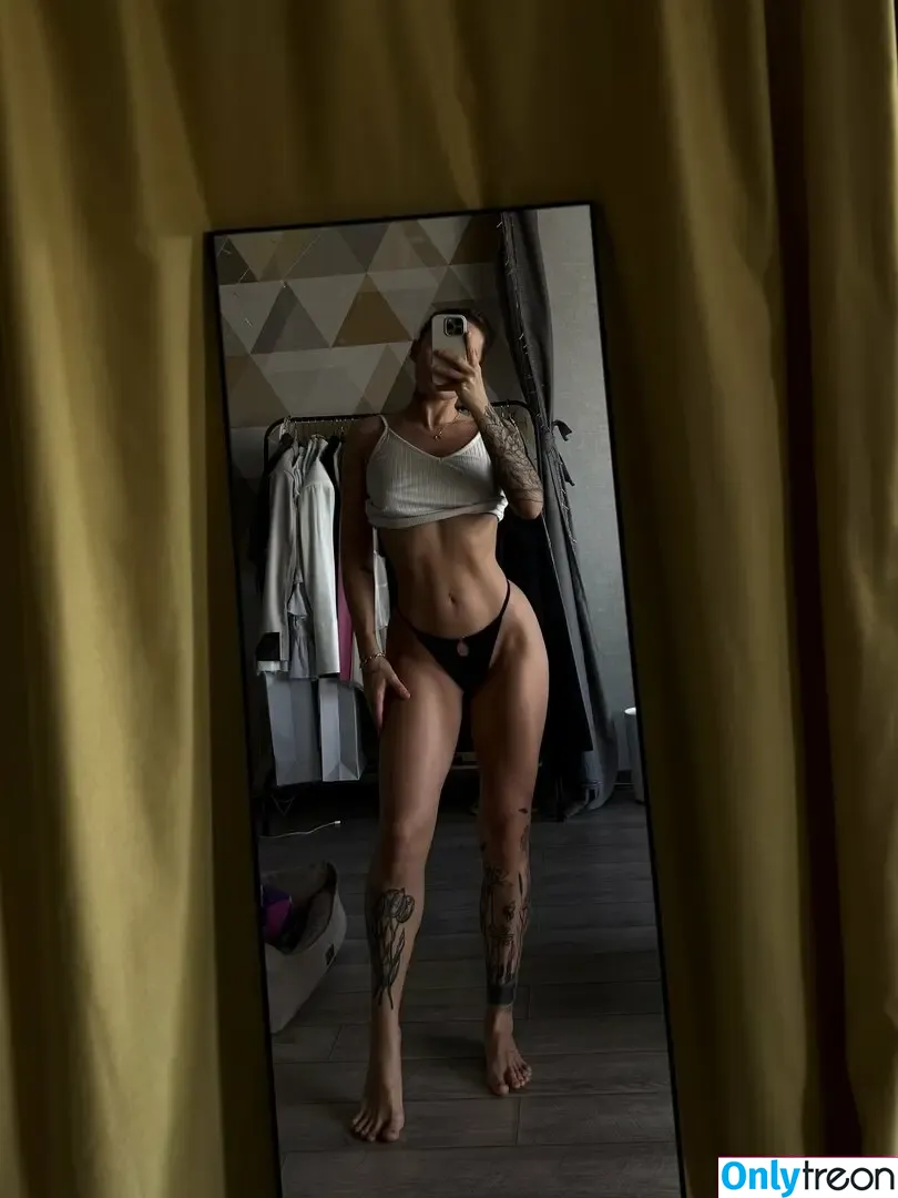 Arinawhynot nude photo #0125 (whynotarisha)