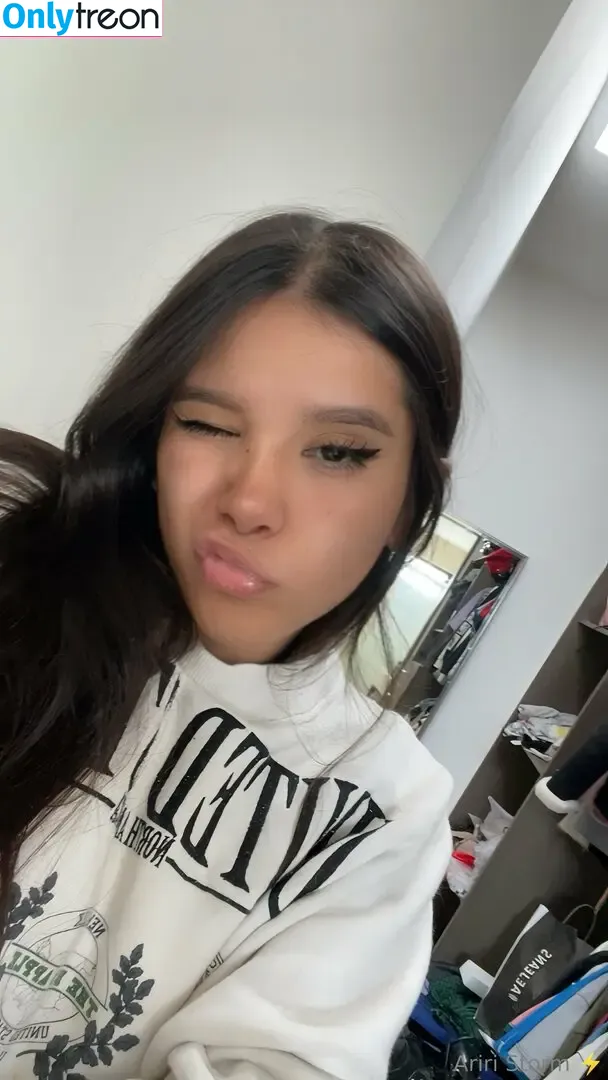 ariristorm nude photo #0009 (ariestorm)