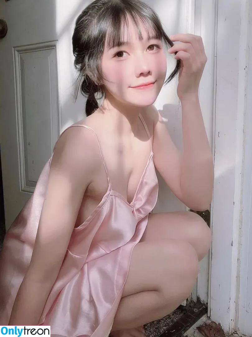 Arisa Nguyễn nude photo #0020 (tuilapune2453)