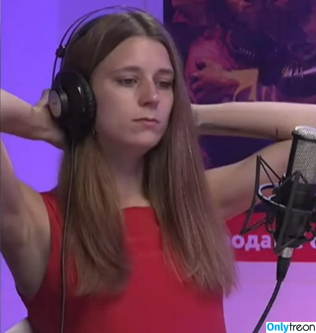Armpit Fetish голая photo #0131 (nextdoormisha / sexyarmpitqueens)