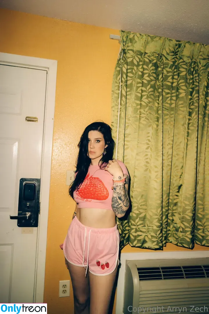 Arryn Zech голая photo #0055 (arryn / arrynzech)