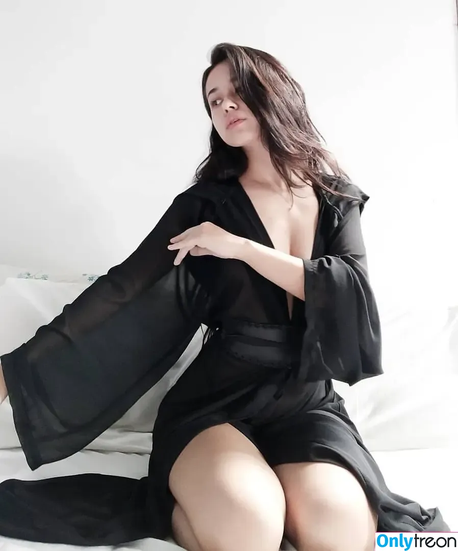 Arual Ortiz голая photo #0014 (escrivadocaos)
