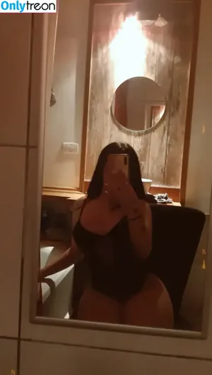  nude photo #0003