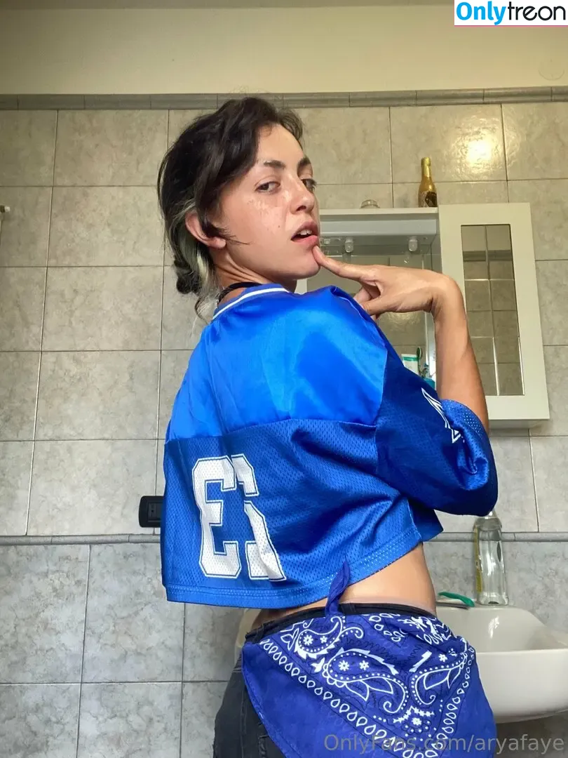 aryafaye nude photo #0214 (aryafaeofficial)