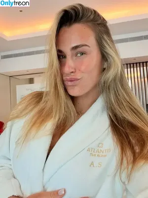 Aryna Sabalenka / arynasabalenka / sabalenka_aryna фото голая #0327
