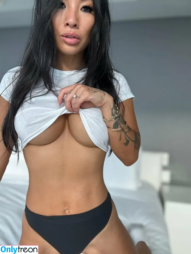 asaakirafree nude photo #0082 (ashley_asaraf)