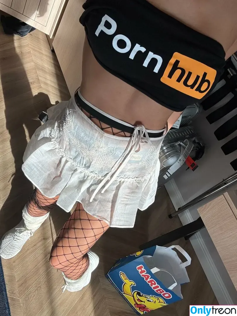asaakirafree nude photo #0108 (ashley_asaraf)