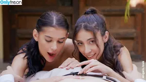 Asandra Dewy / sandradewi88 nude photo #0049