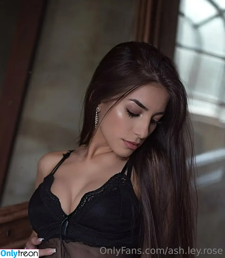 ash.ley.rose nude photo #0005 (ash.ley.rose)