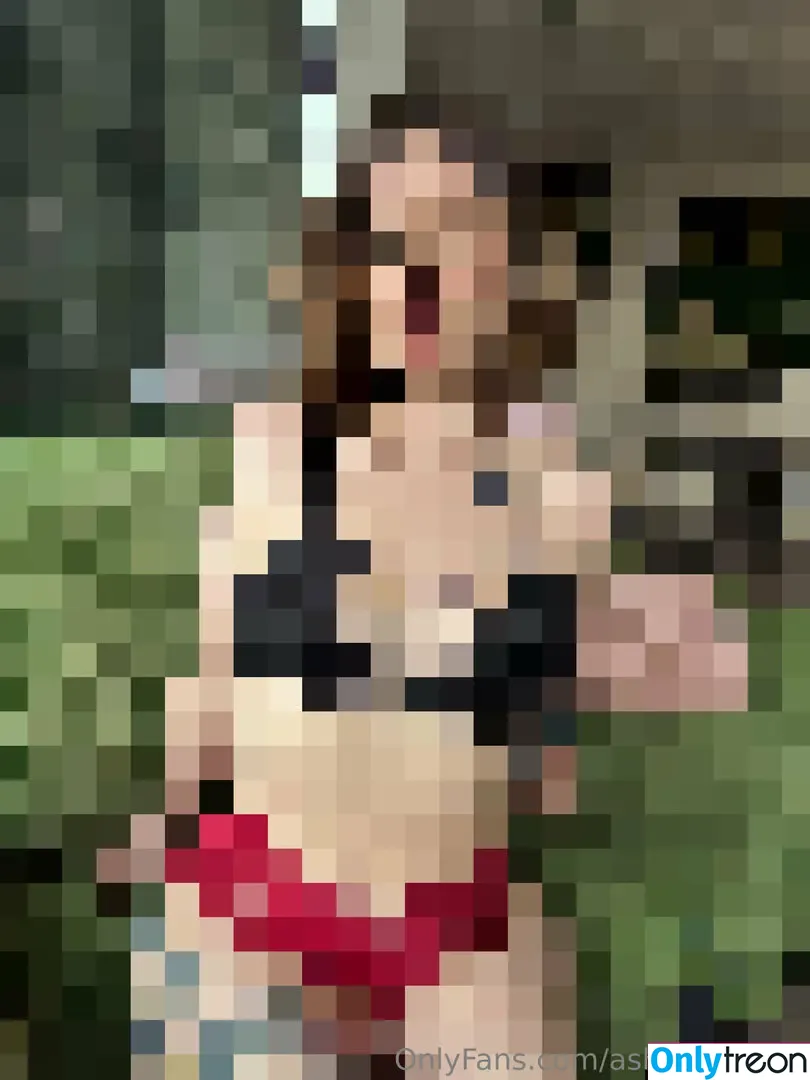 ash.renee.ley nude photo #0121 (ash.renee.ley)