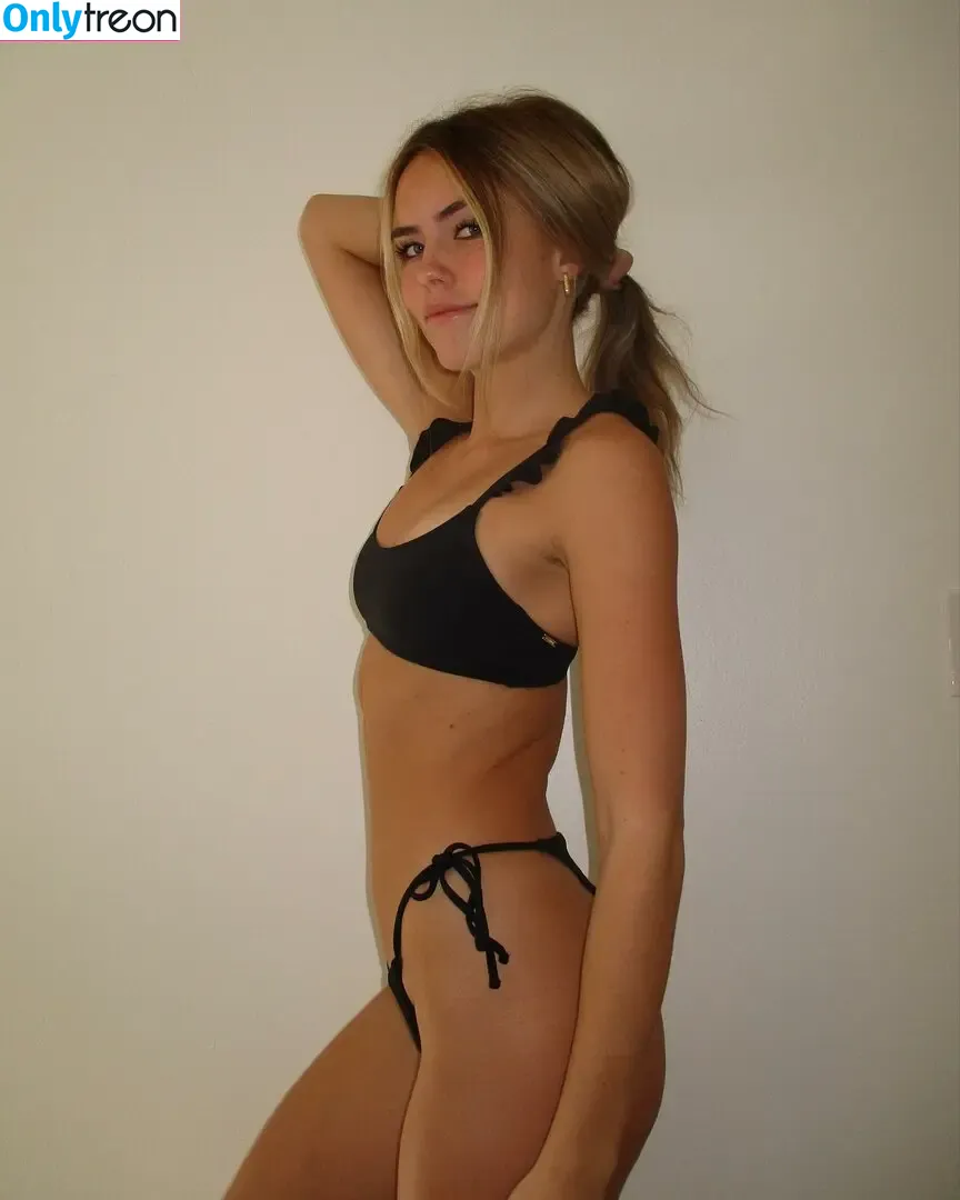 Asha McGinnis голая photo #0005 (assshaaa)