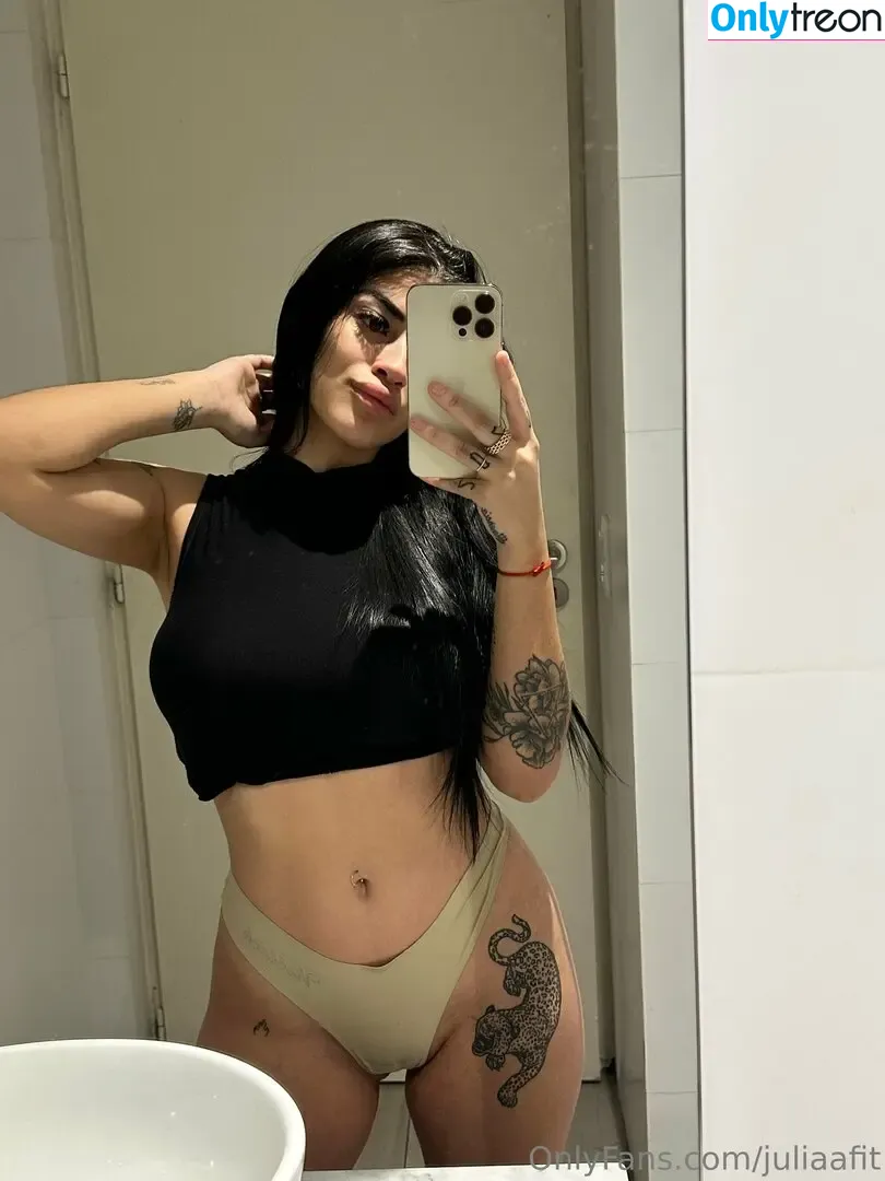 Ashewyn nude photo #0021 (ashlynnstorm)
