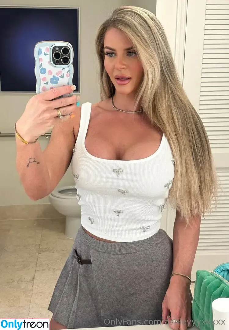 ashfitblondi nude photo #0012 (fitness.blondie)